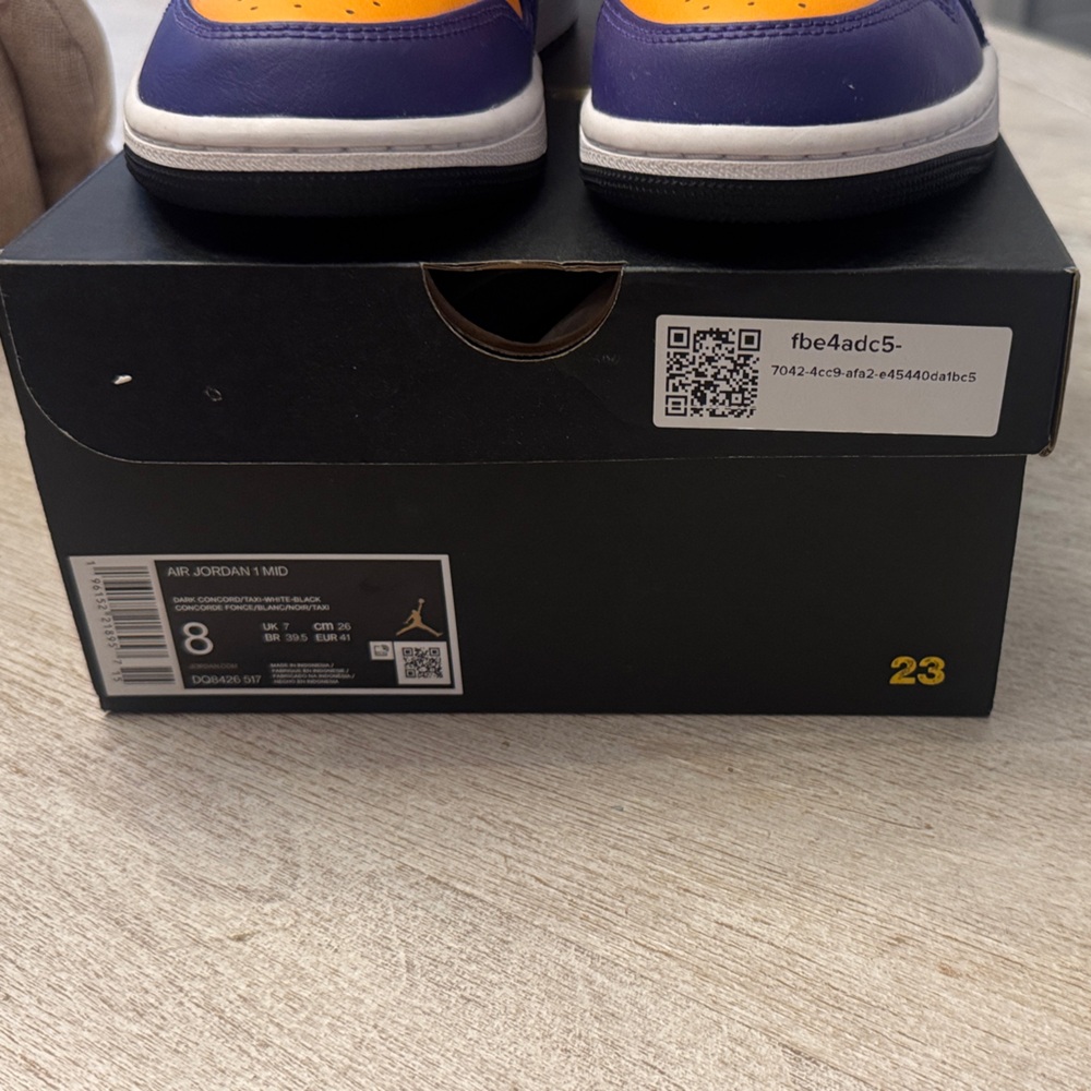 Air Jordan 1 Mid - Black, Purple & Gold - Picture 8 of 10